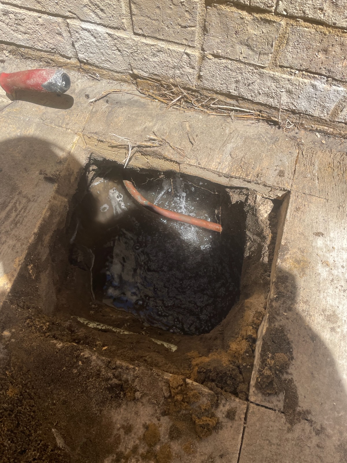Hidden Burst Pipe Leak Detection in Capel
